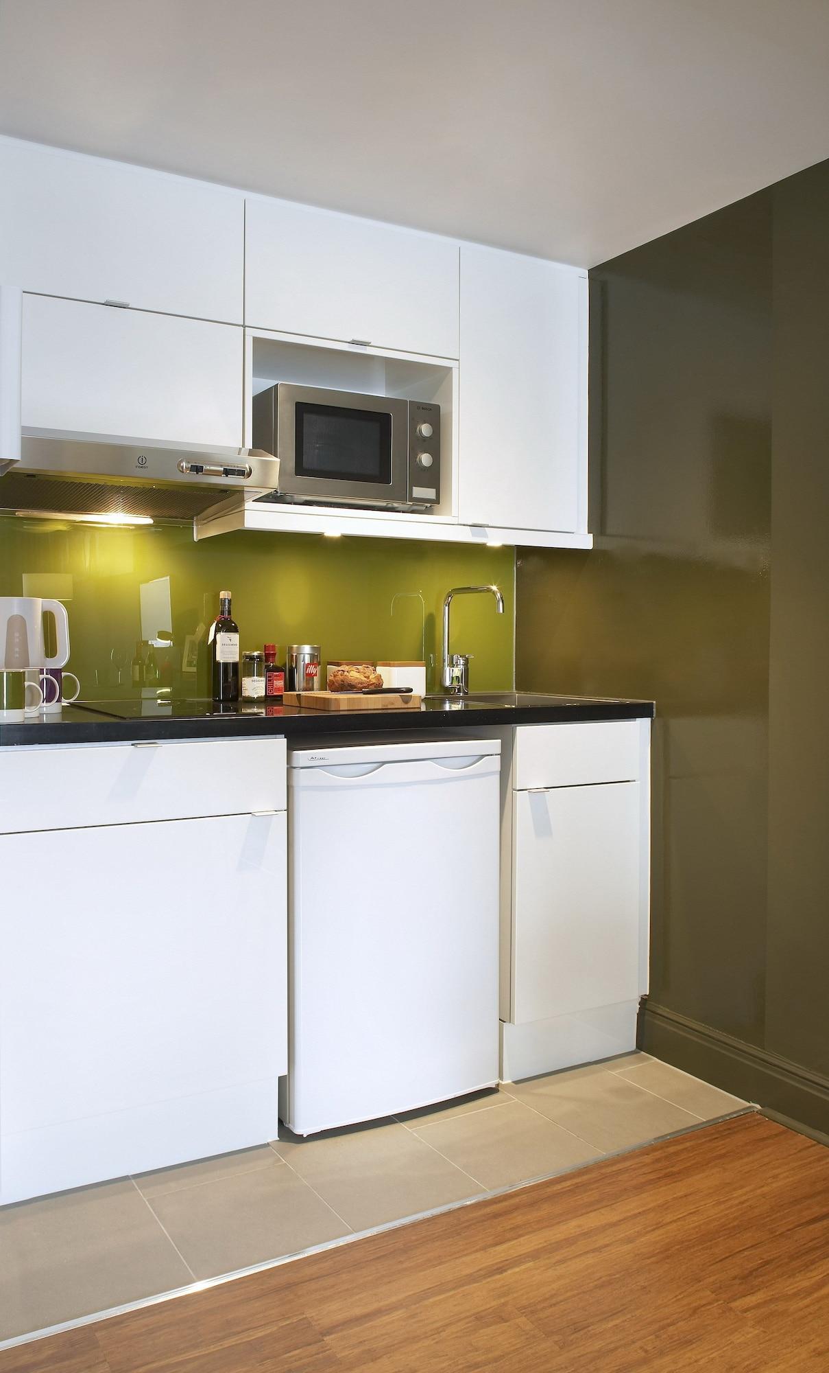 Aparthotel Citadines South Kensington Londra Esterno foto