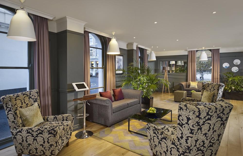 Aparthotel Citadines South Kensington Londra Esterno foto