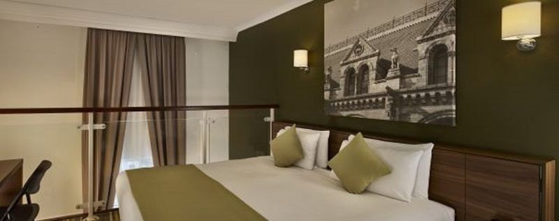 Aparthotel Citadines South Kensington Londra Esterno foto