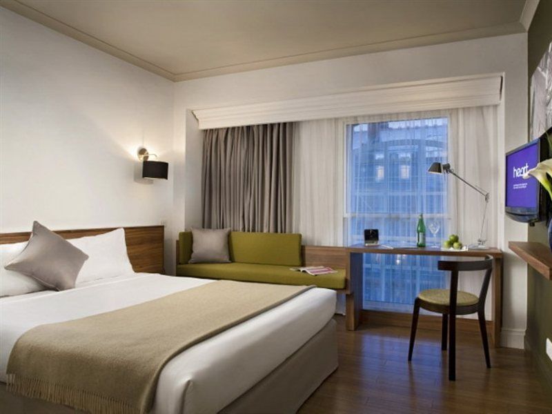 Aparthotel Citadines South Kensington Londra Esterno foto
