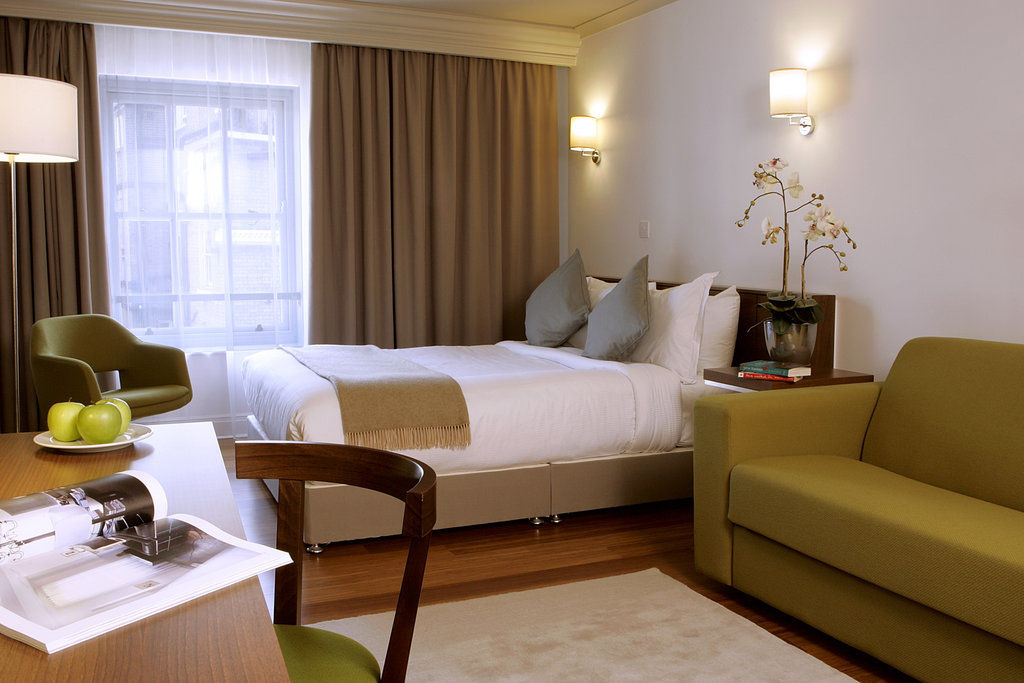 Aparthotel Citadines South Kensington Londra Esterno foto