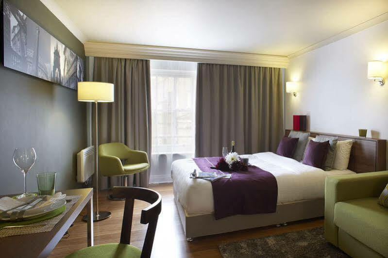 Aparthotel Citadines South Kensington Londra Esterno foto